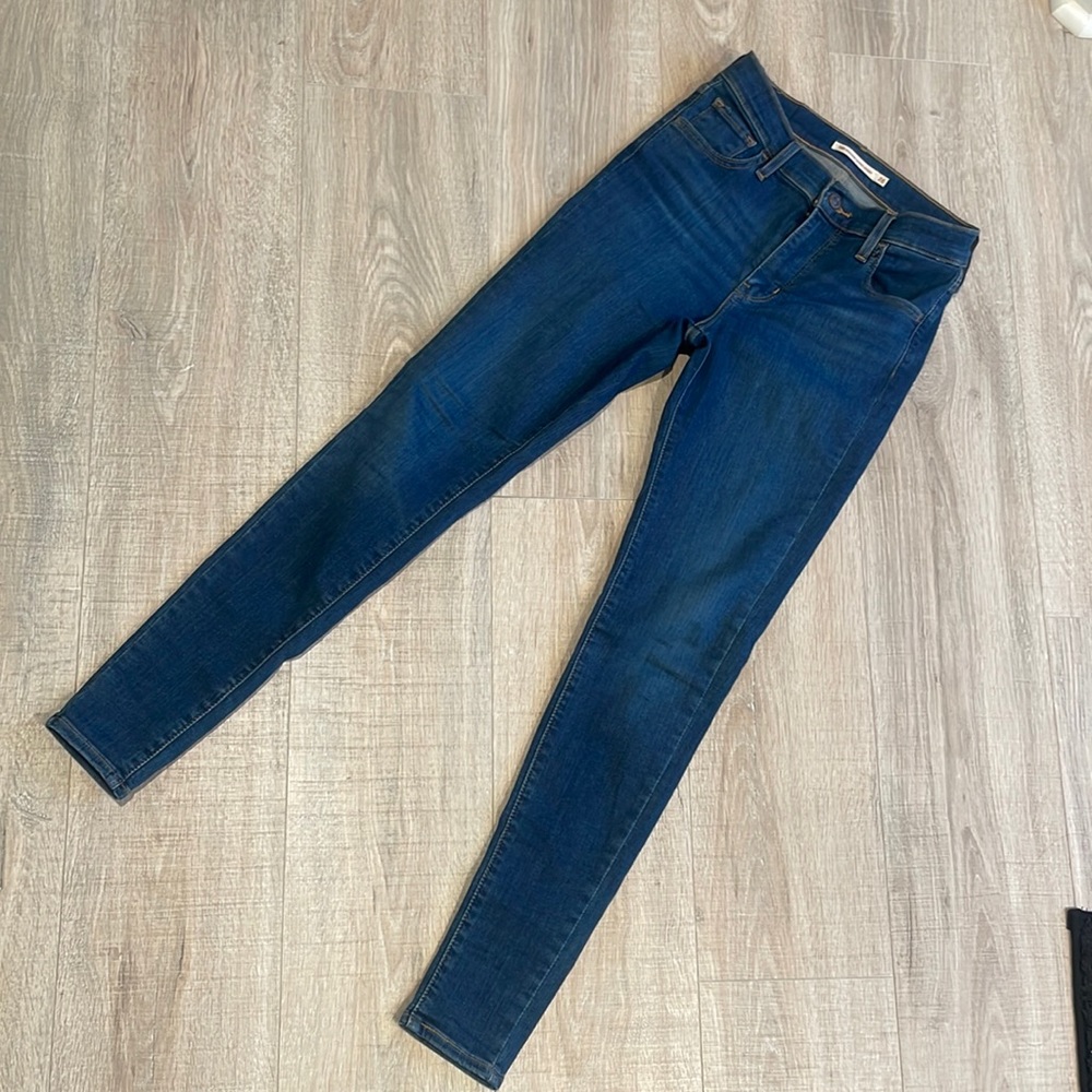 High rise super skinny Levi’s